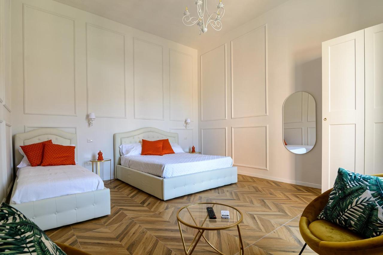Luxury Apartment *